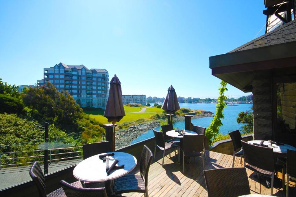 Spinnakers Gastro Brewpub & Guesthouses Victoria Kültér fotó